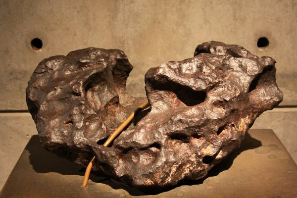 Неизвестный науке материал нашли в метеорите Уакит