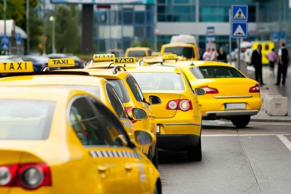 Хотел как лучше – вышло как всегда: Собянин признал, что в Москве такси быстрее «скорой помощи»
