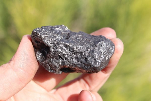 В России нашли неизвестный минерал внеземного происхождения