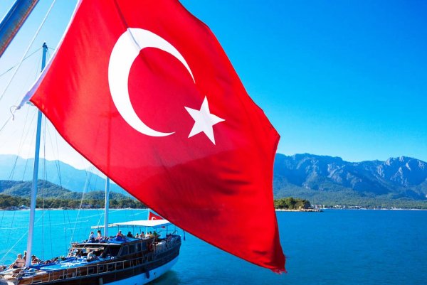 Туроператоры России отказываются от горящих туров в Турцию на бархатный сезон