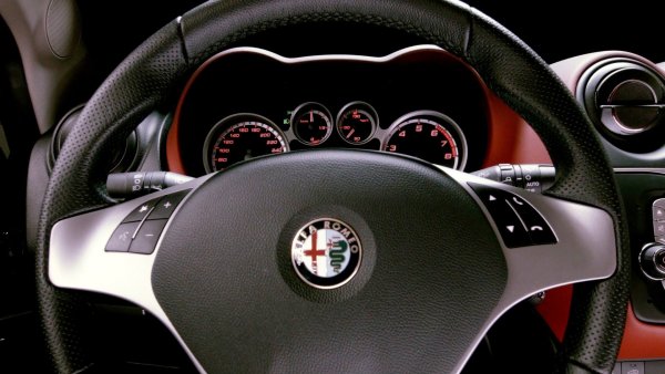 Хэтчбек Alfa Romeo Mito заменят небольшим кроссовером