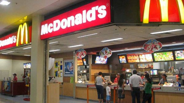 McDonald`s продали беременной женщине латте с химикатами