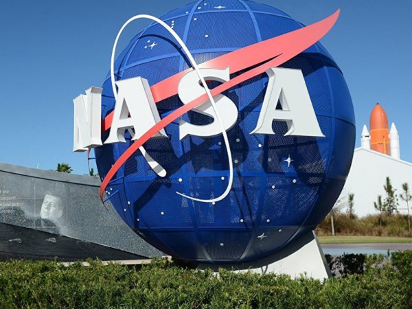 Эксперт рассказал, как NASA делает цветные фотографии в космосе