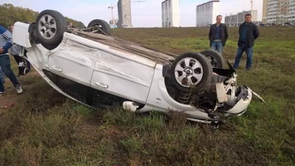 В Калининграде опрокинулся Daewoo – два подростка получили травмы