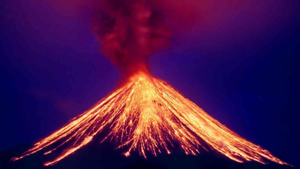 Ученые: Извержение вулкана уничтожило хоббитов на Земле