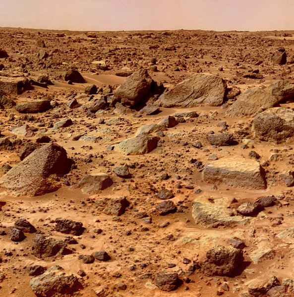 Ученые наткнулись на следы десятков высохших озер на Марсе