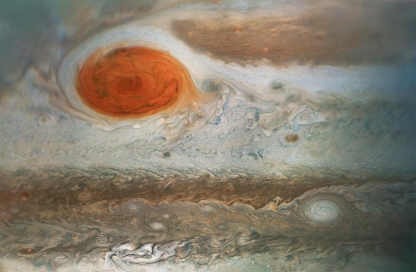 Ученые опубликовали анимацию бури на Юпитере
