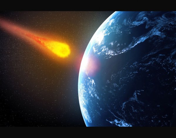 Столкновения не избежать: На Землю несётся гигантский 340-метровый астероид