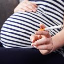 Учёные: Курящие матери чаще рожают детей с косоглазием Учёные: Курящие матери чаще рожают детей с косоглазием