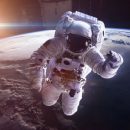Астронавт из Голландии случайно позвонил в 911 из космоса Астронавт из Голландии случайно позвонил в 911 из космоса